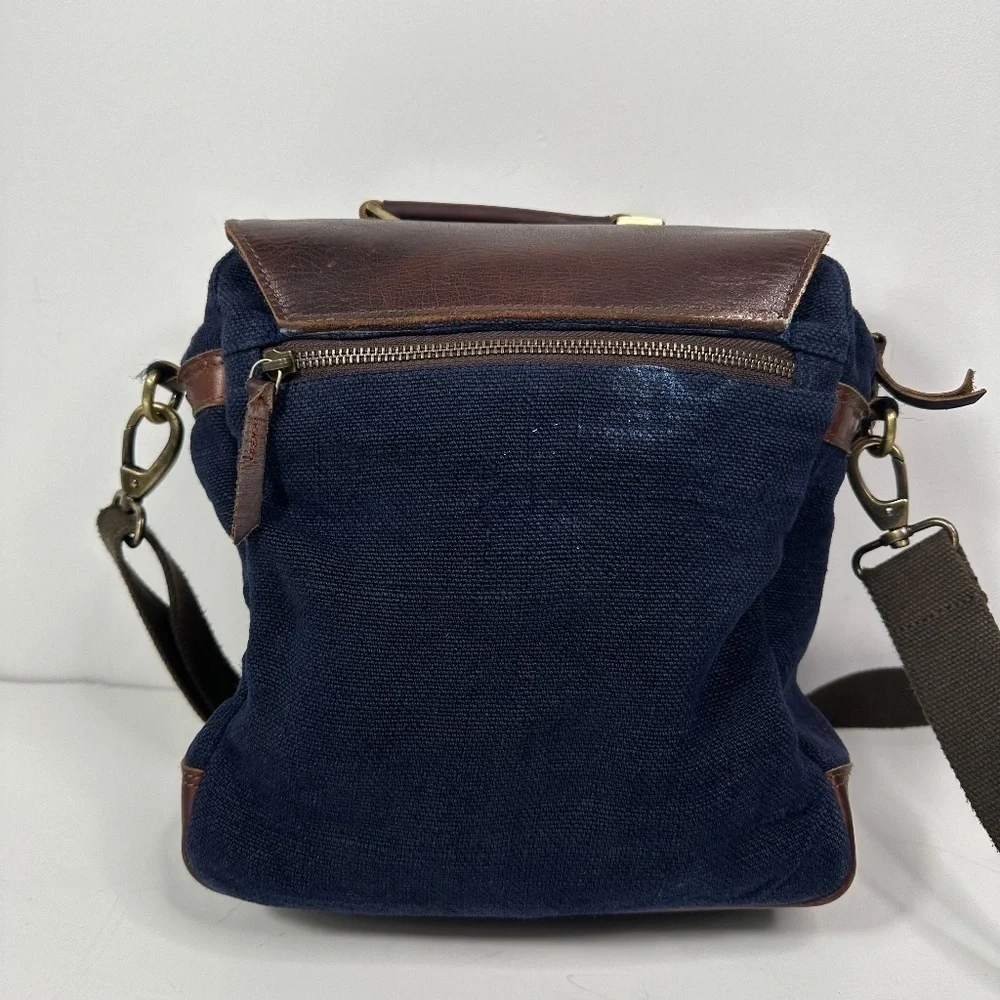 The Burlap People Shoulder Bag Navy Blue Burlap, Brown Leather